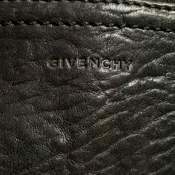 Givenchy genuine leather crossbody bag - Picture 7 of 16